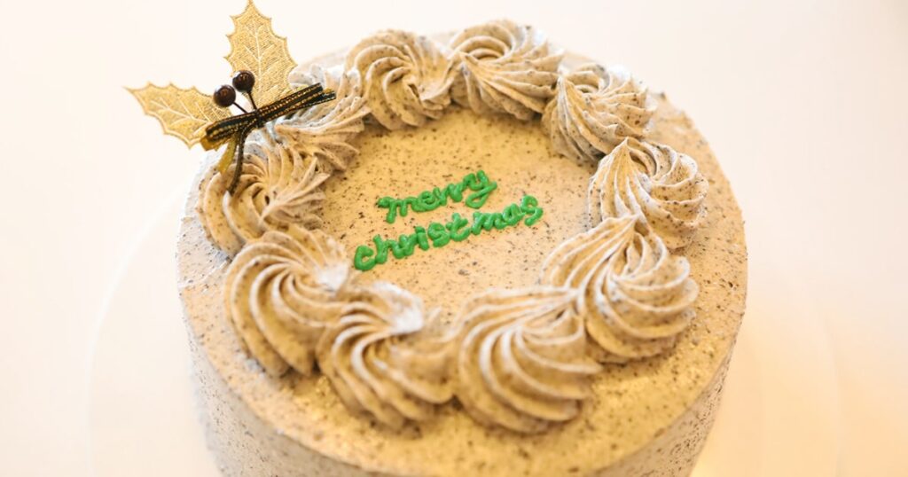 クリスマスケーキ オレオショコラ - 鹿児島オーダーケーキ